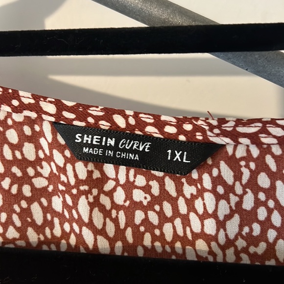 SHEIN Blouse - Picture 4 of 6